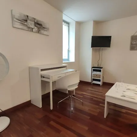Studio Antibes, 1 Piece, 2 Personnes - Fr-1-252-168 * Antibes