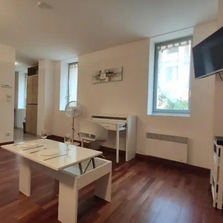 Studio Antibes, 1 Piece, 2 Personnes - Fr-1-252-168 *